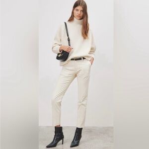 Nili Lotan Jenna Corduroy Pant in Winter White. Size 4